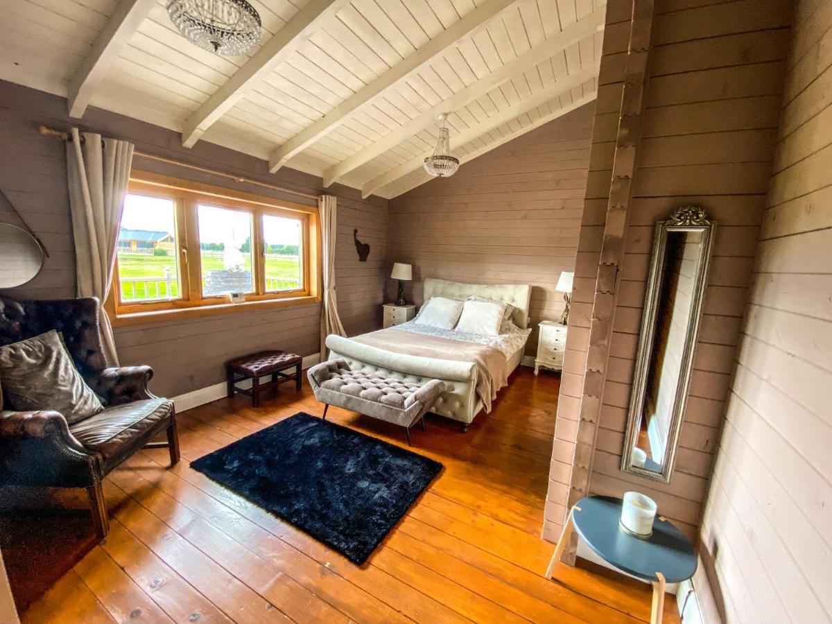 Beautiful 3-Bed Luxury Private Lodge In ยอร์ค ภายนอก รูปภาพ